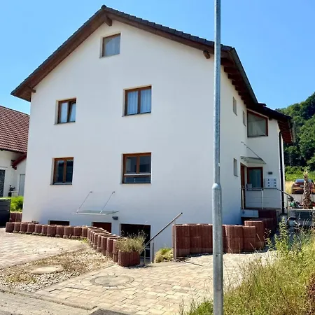 Lejlighed Ruhezeit - Ferien- & Monteurwohnung Mit Terrasse & Parkplatz Bei