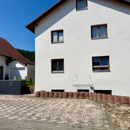 Ruhezeit - Ferien- & Monteurwohnung Mit Terrasse & Parkplatz Bei Lejlighed Radolfzell am Bodensee
