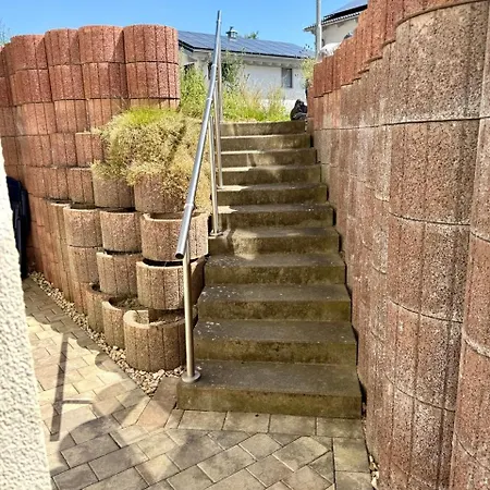 Ruhezeit - Ferien- & Monteurwohnung Mit Terrasse & Parkplatz Bei *