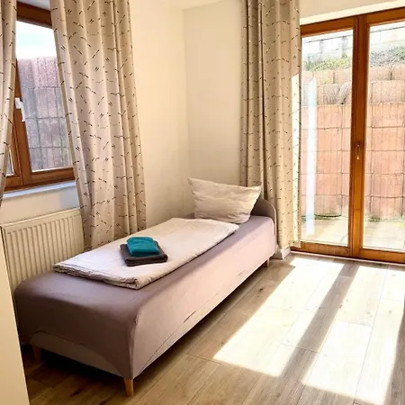 Ruhezeit - Ferien- & Monteurwohnung Mit Terrasse & Parkplatz Bei * Radolfzell am Bodensee