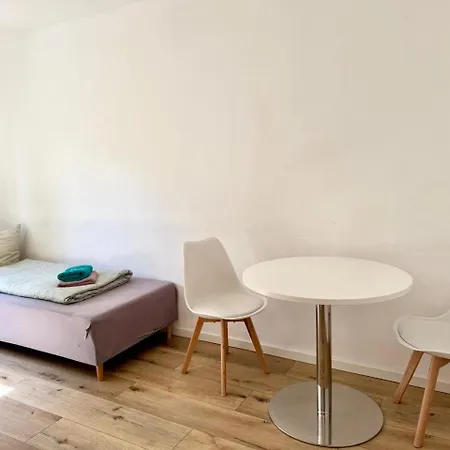 Ruhezeit - Ferien- & Monteurwohnung Mit Terrasse & Parkplatz Bei Lejlighed