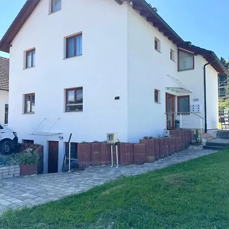Ruhezeit - Ferien-&monteurwohnung Mit Terrasse&parkplatz Bei Apartment *